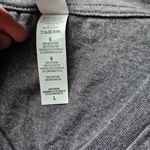 Bella + Canvas graphic car t shirt - Picture 4 of 6